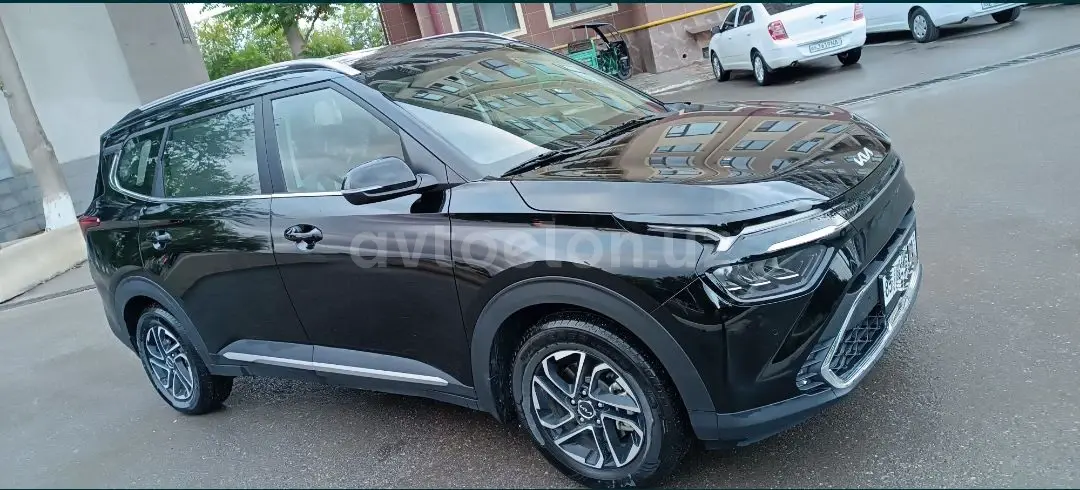 Kia Carens