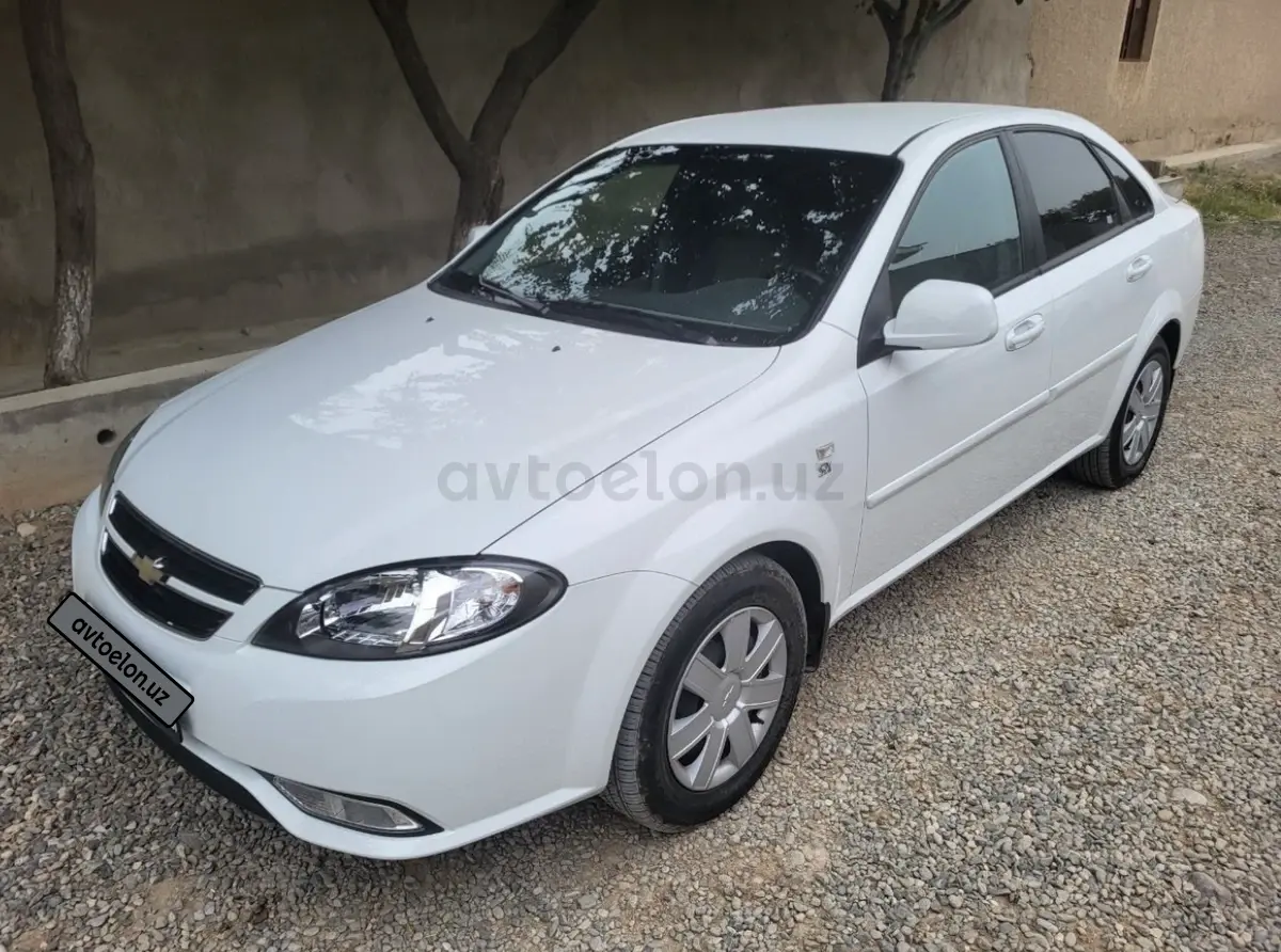 Chevrolet Gentra,  2 позиция