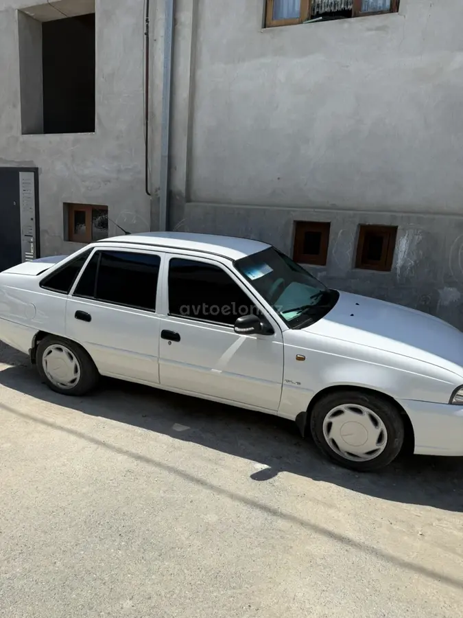 Daewoo Nexia II,  3 позиция DOHC