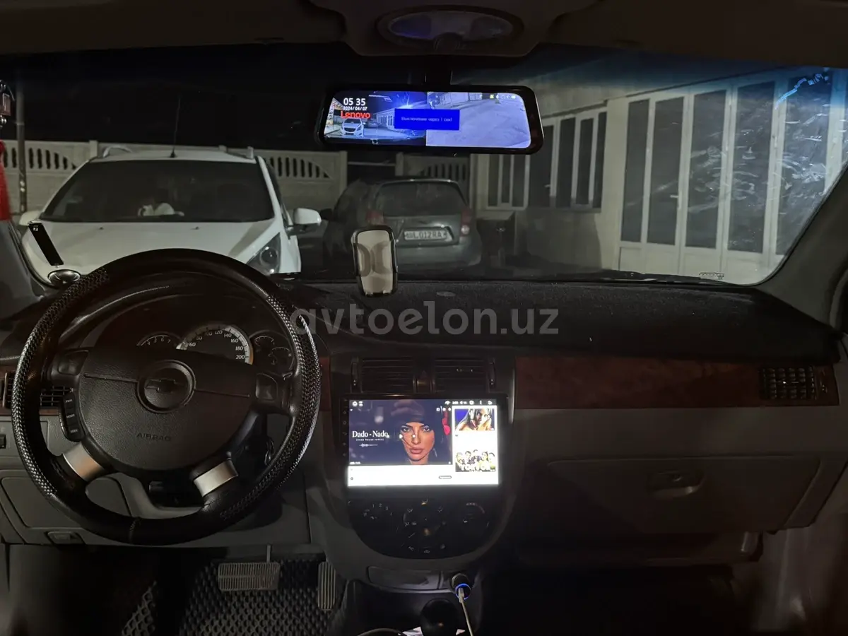 Chevrolet Lacetti,  3 позиция