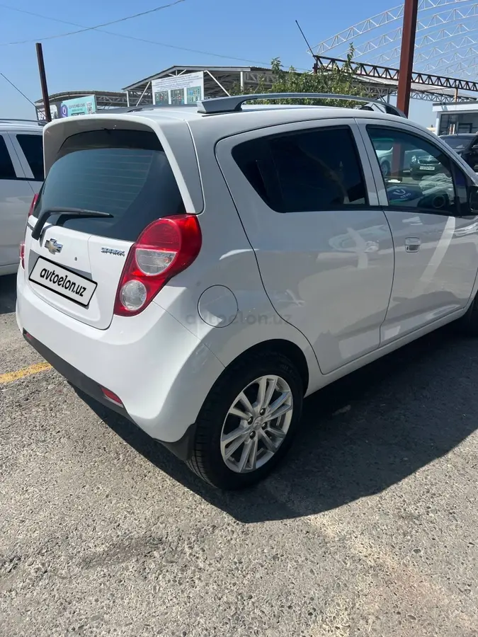 Chevrolet Spark,  3 позиция