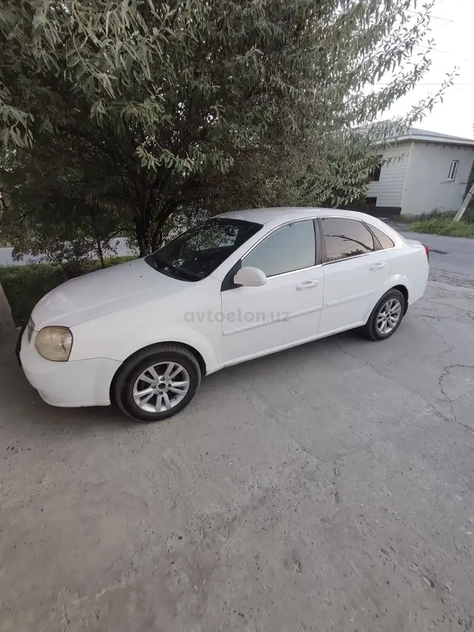 Chevrolet Lacetti,  3 позиция