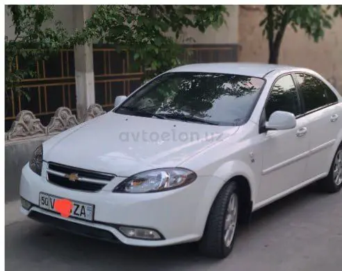 Chevrolet Gentra,  3 позиция