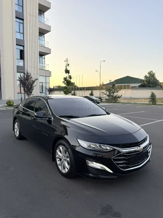 Chevrolet Malibu 2