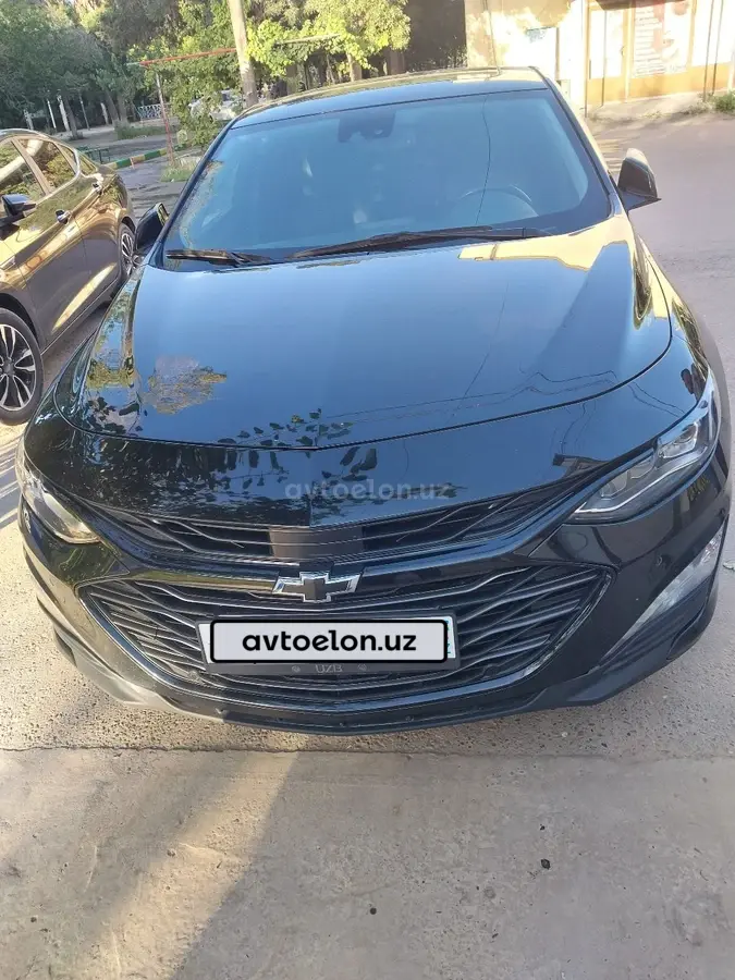 Chevrolet Malibu 2