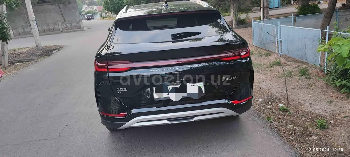 BYD Song Plus EV Champion