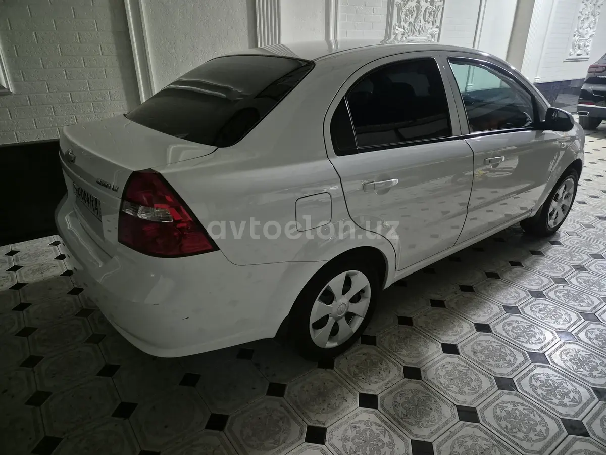 Chevrolet Nexia 3,  2 позиция