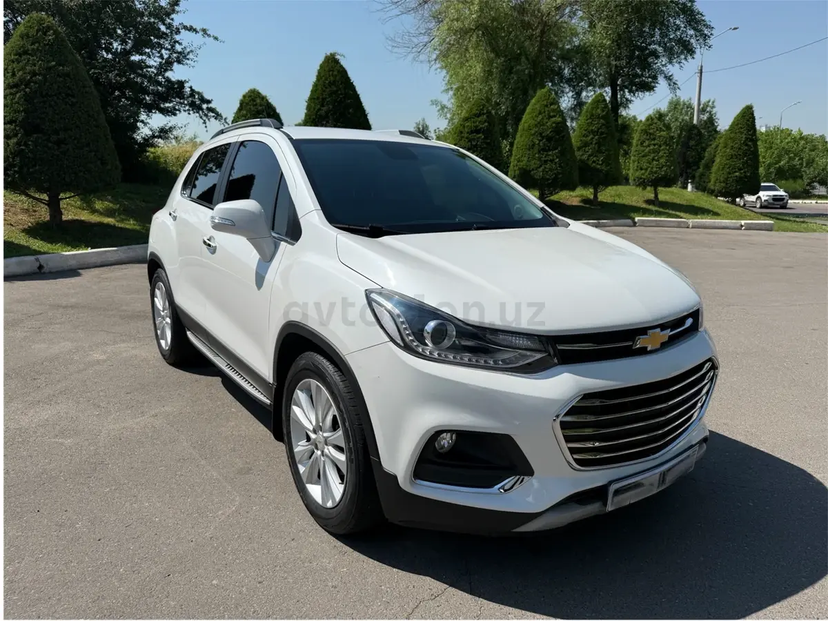 Chevrolet Tracker,  3 позиция
