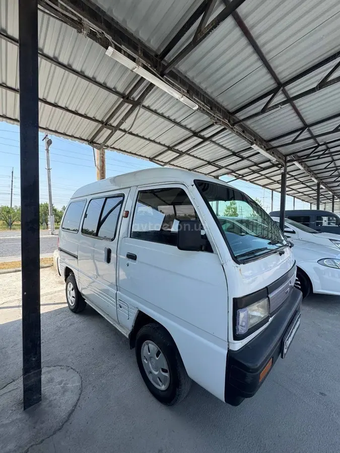 Chevrolet Damas