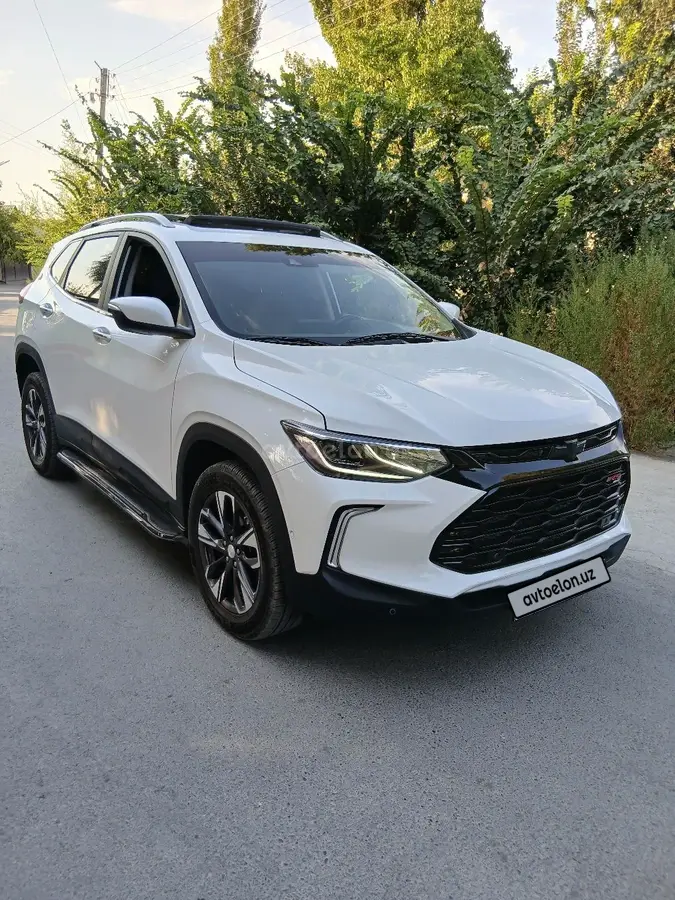 Chevrolet Tracker 2