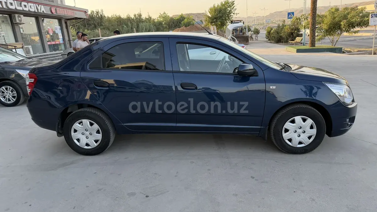 Chevrolet Cobalt,  2 позиция