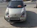 Серебристый Chevrolet Matiz, 1 позиция 2009 года, КПП Механика, в Фергана за 3 000 y.e. id7064875
