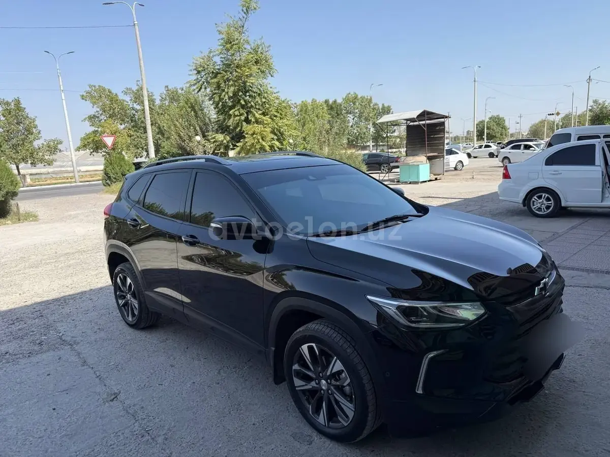 Chevrolet Tracker 2