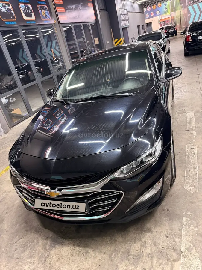 Chevrolet Malibu 2