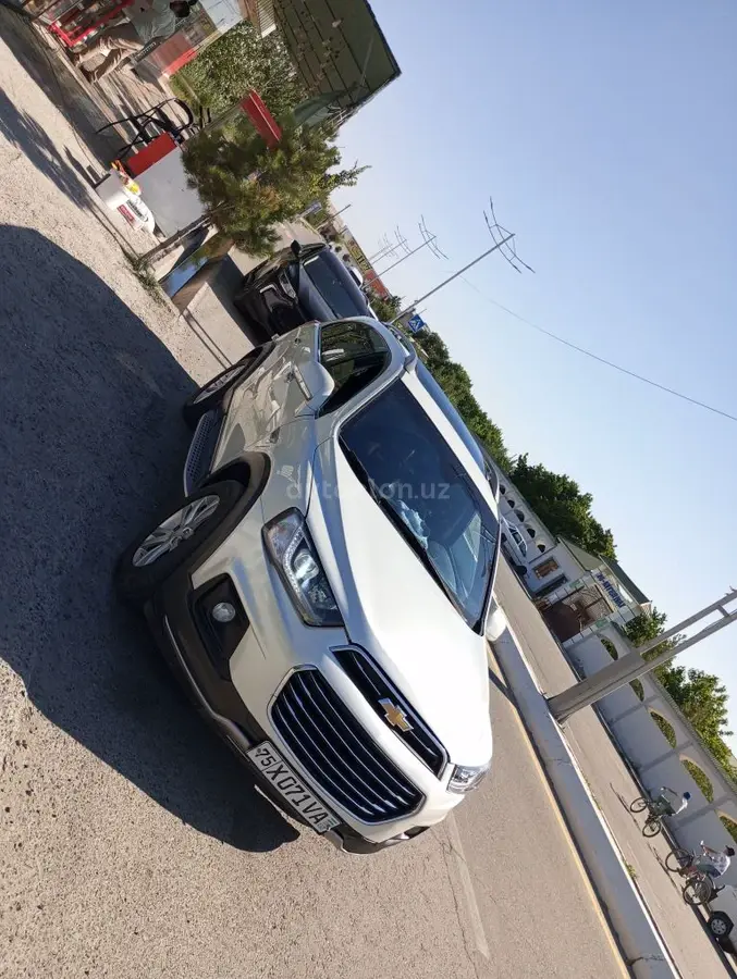 Chevrolet Captiva,  4 позиция