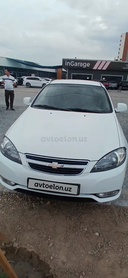 Chevrolet Gentra,  3 позиция