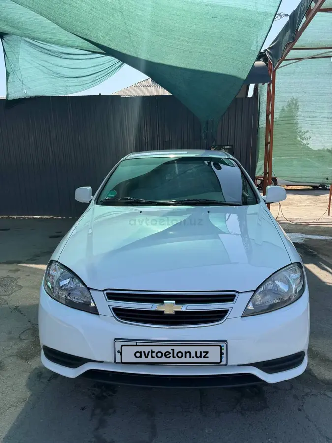 Chevrolet Gentra,  1 позиция