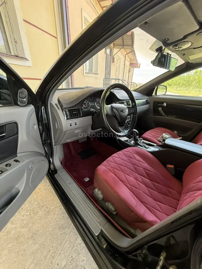 Chevrolet Gentra,  3 позиция