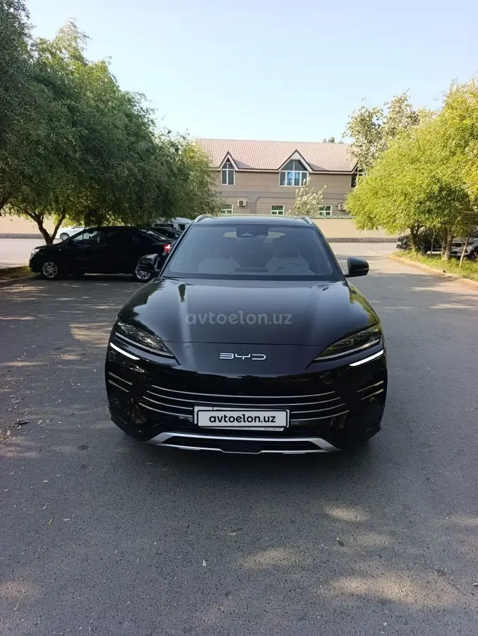 BYD Song Plus DM-i Champion
