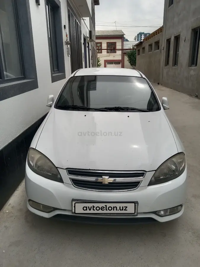 Chevrolet Gentra,  1 позиция