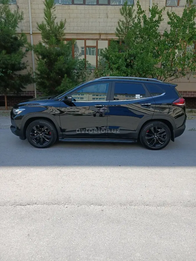 Chevrolet Tracker 2