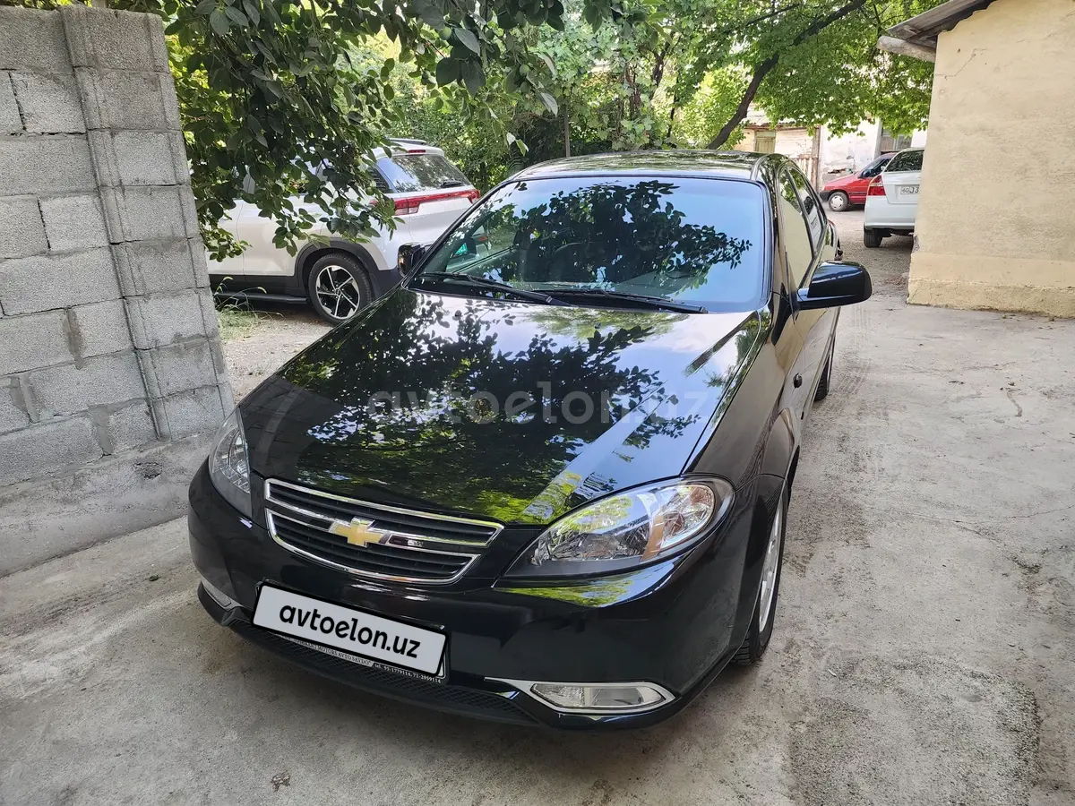 Chevrolet Gentra,  3 позиция