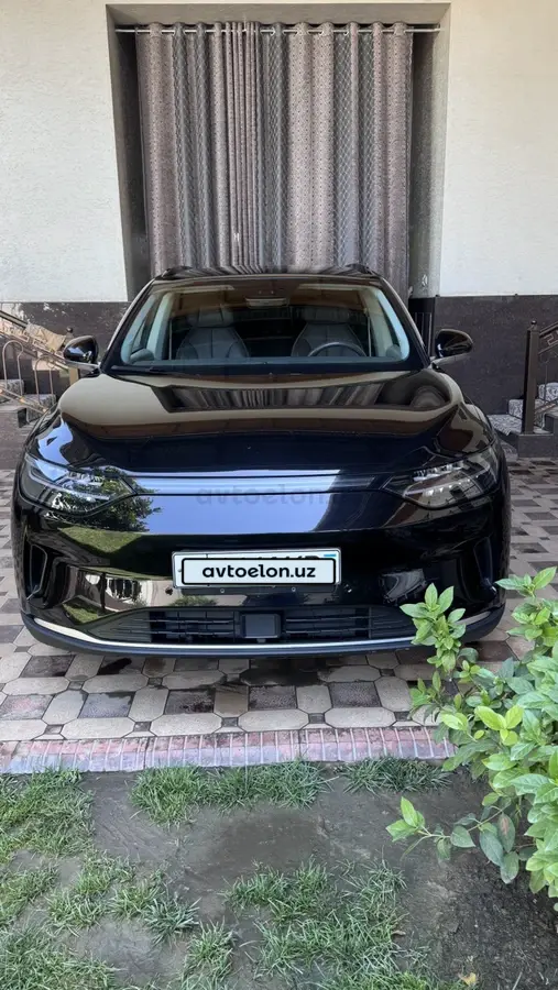 Leapmotor C11