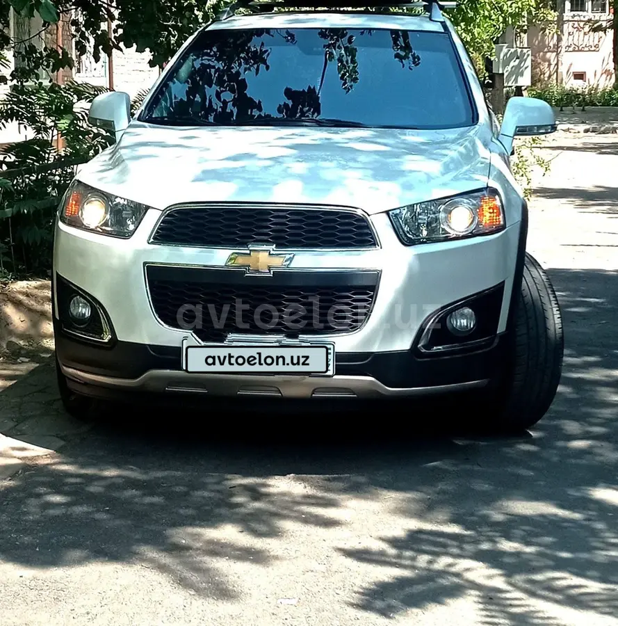 Chevrolet Captiva,  3 позиция
