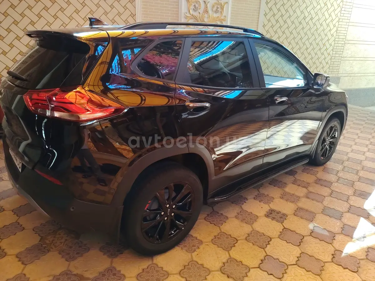 Chevrolet Tracker 2