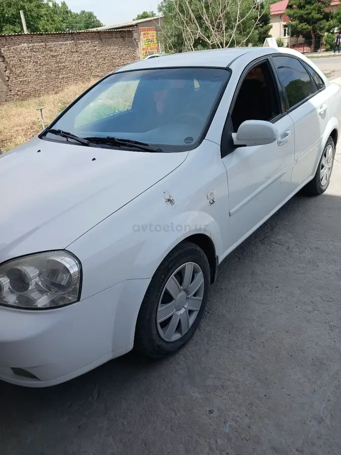 Chevrolet Lacetti,  2 позиция