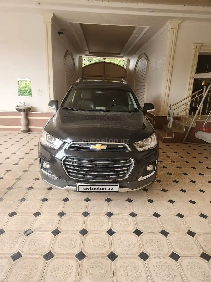 Chevrolet Captiva,  3 позиция