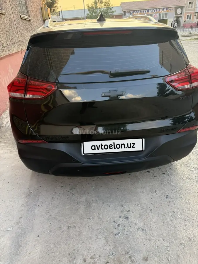 Chevrolet Tracker 2