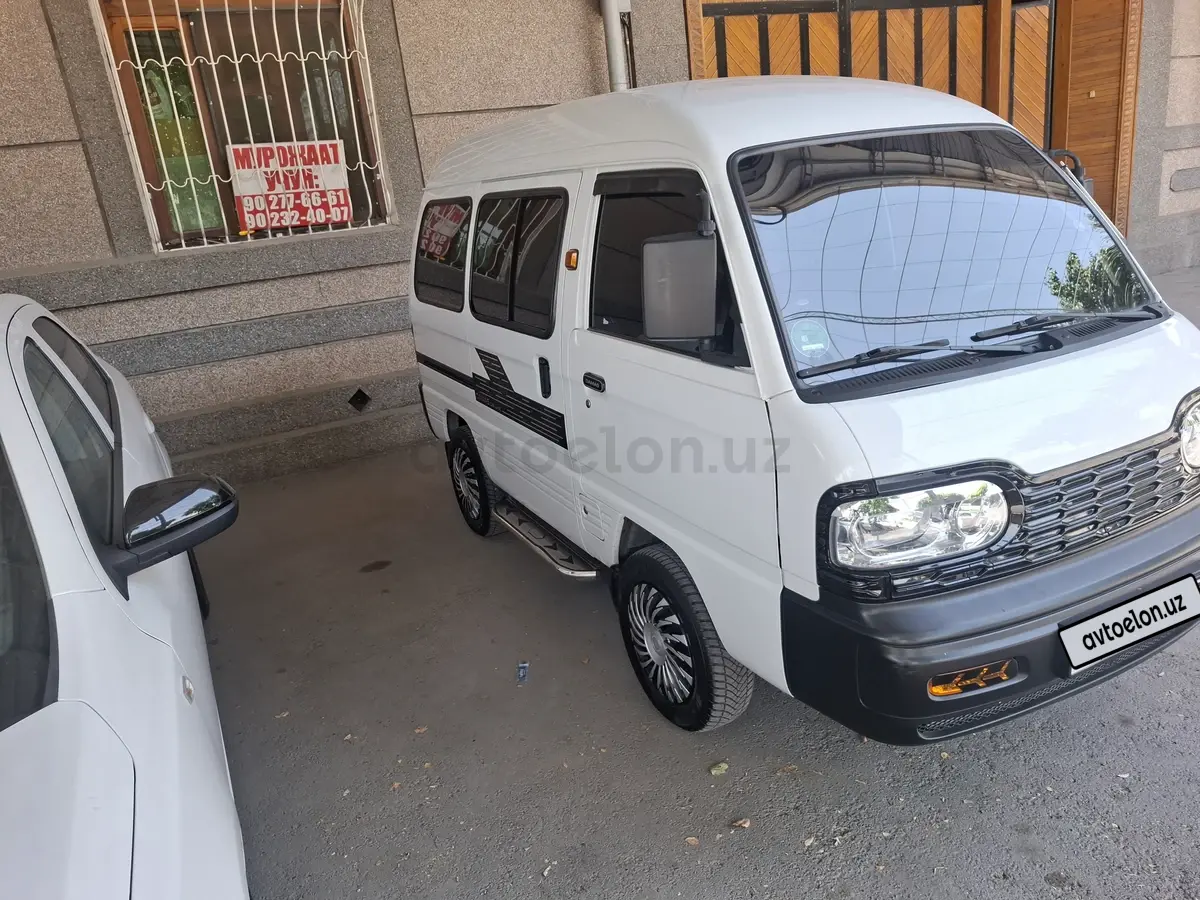 Chevrolet Damas