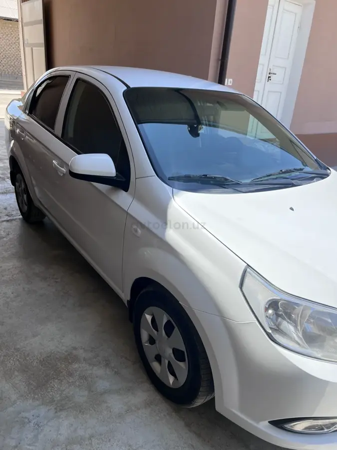 Chevrolet Nexia 3,  2 позиция
