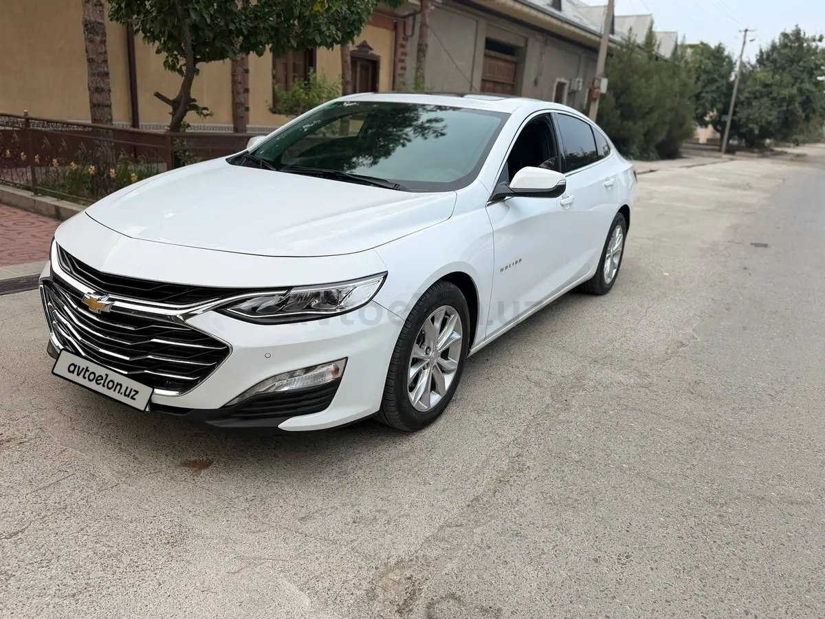 Chevrolet Malibu 2