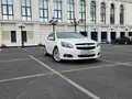 Молочный цвет Chevrolet Malibu, 3 позиция 2013 года, КПП Автомат, в Ташкент за 12 000 y.e. id7285425