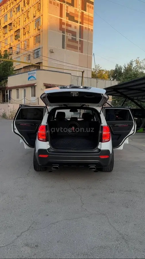Chevrolet Captiva,  4 позиция