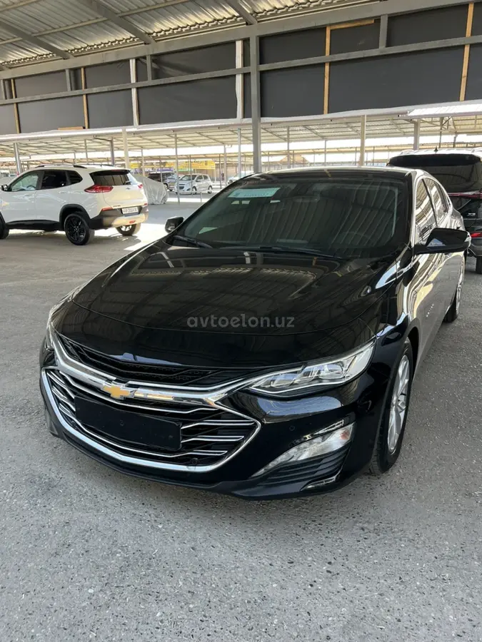 Chevrolet Malibu 2