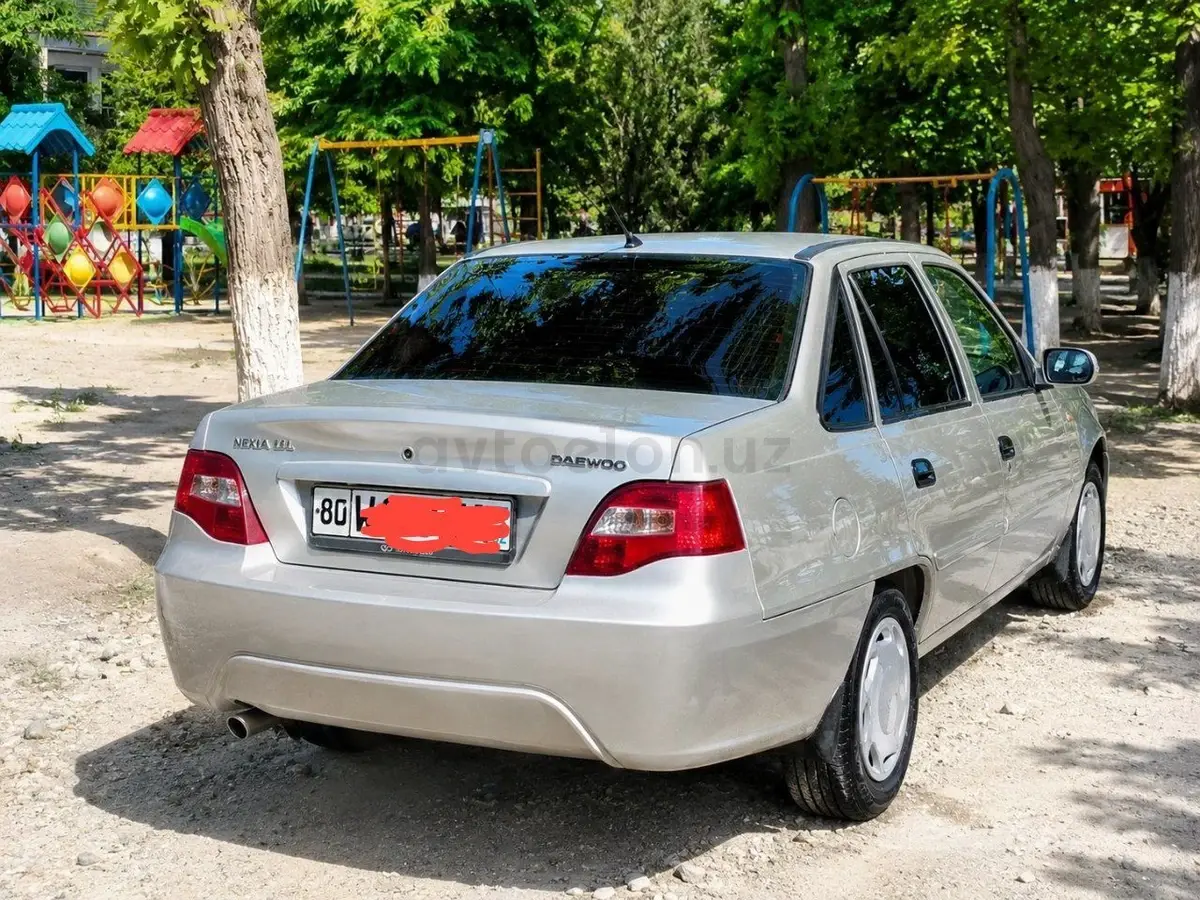 Chevrolet Nexia 2,  4 позиция DOHC