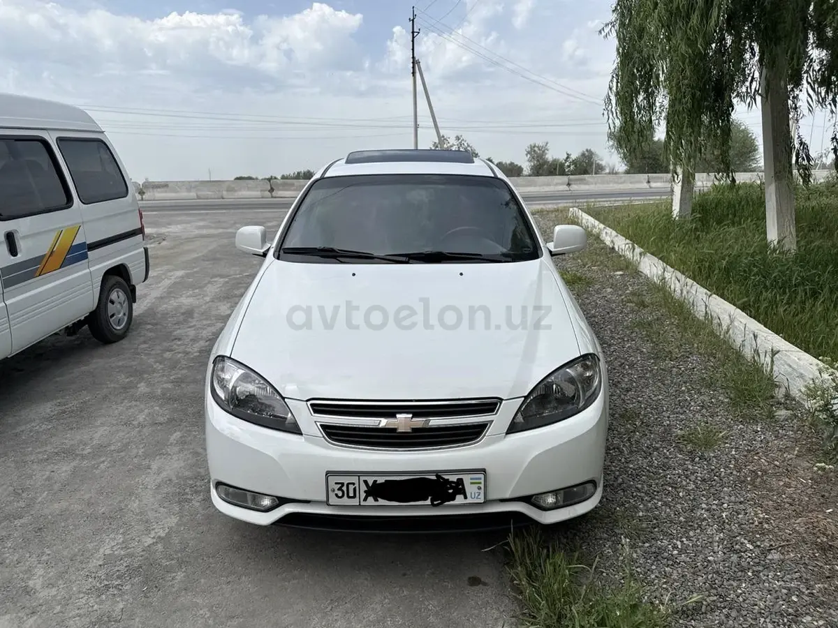 Chevrolet Gentra,  3 позиция