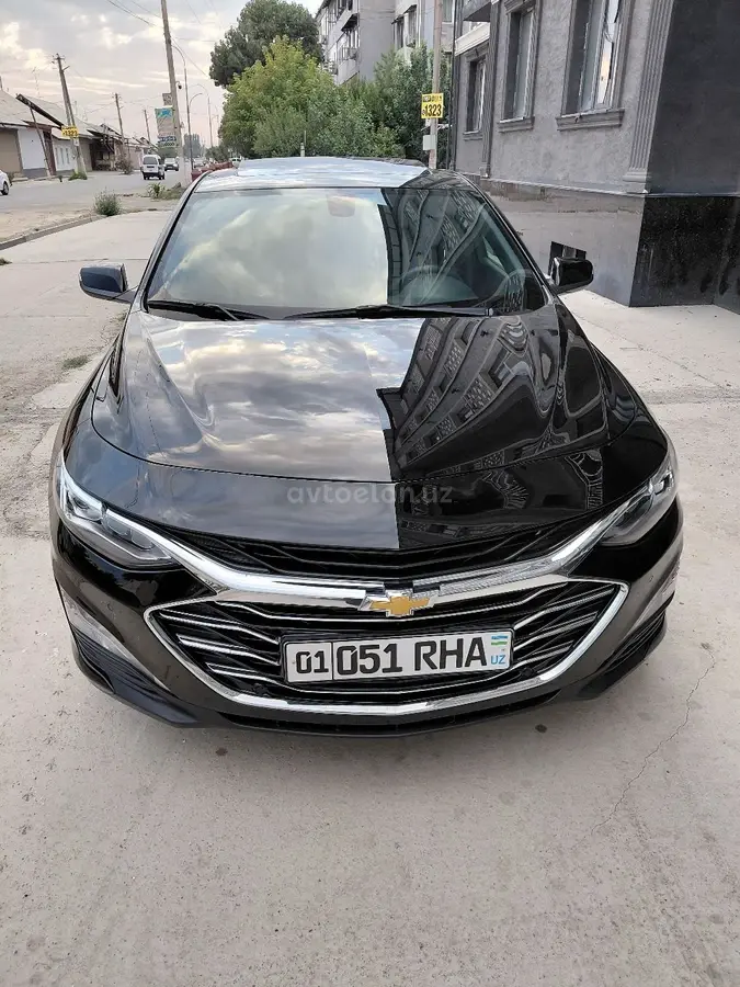 Chevrolet Malibu 2