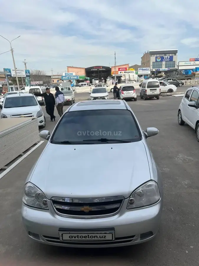 Chevrolet Lacetti,  3 позиция