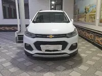 Белый Chevrolet Tracker, 3 позиция 2019 года, КПП Автомат, в Фергана за 13 000 y.e. id7246220