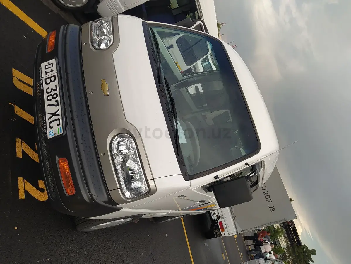 Chevrolet Damas