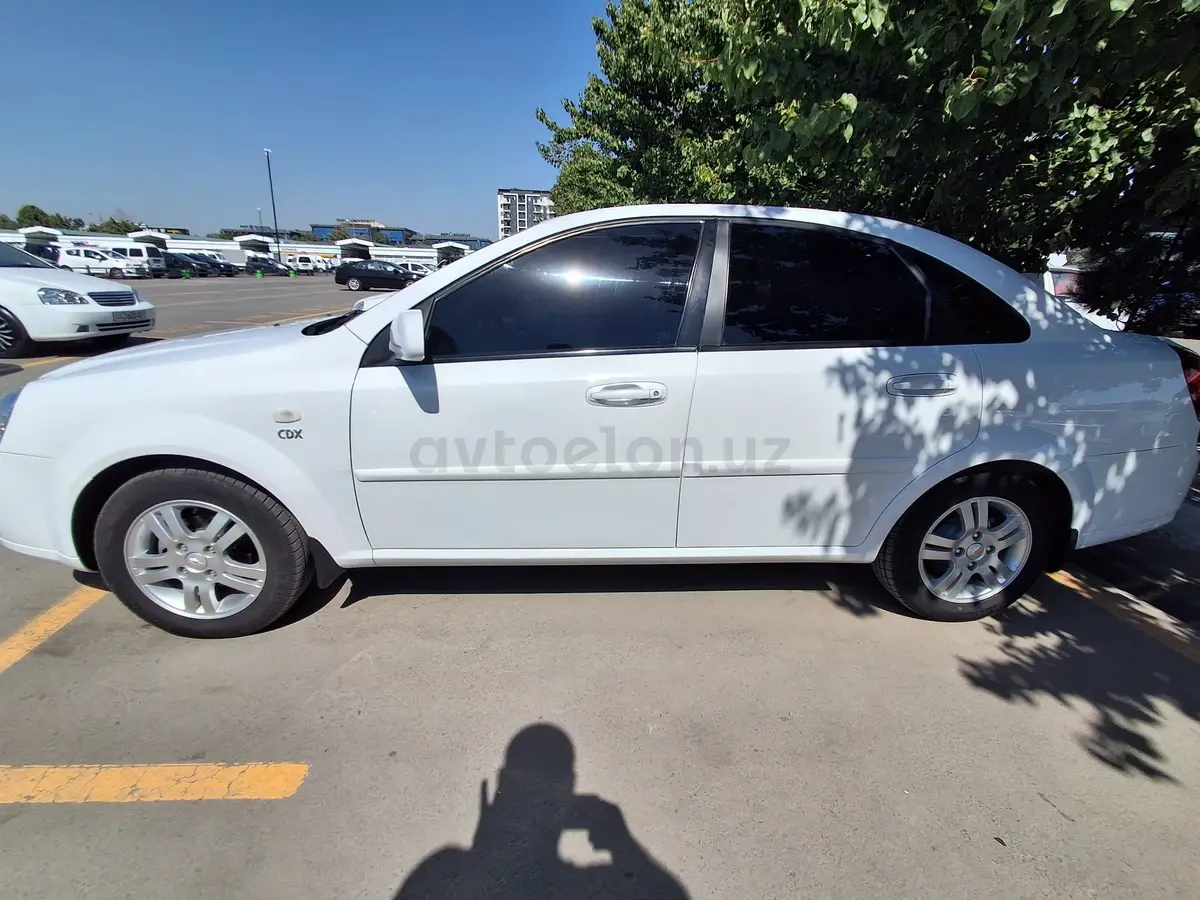 Chevrolet Lacetti,  2 позиция