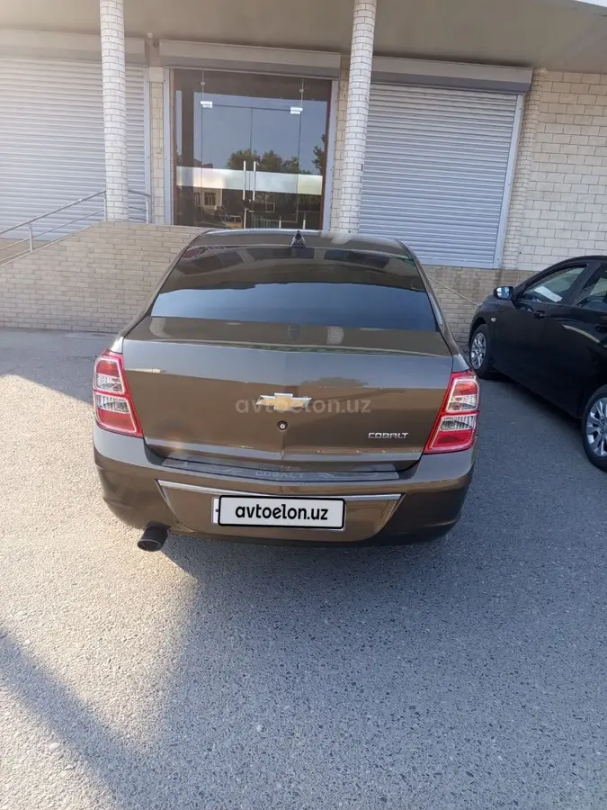 Chevrolet Cobalt,  2 позиция