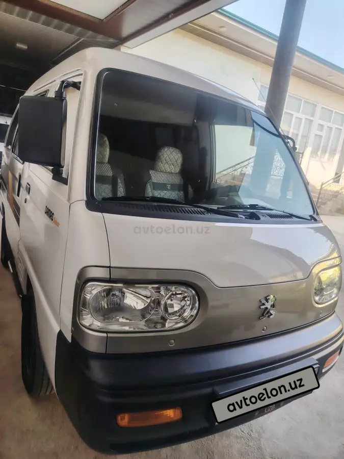 Chevrolet Damas