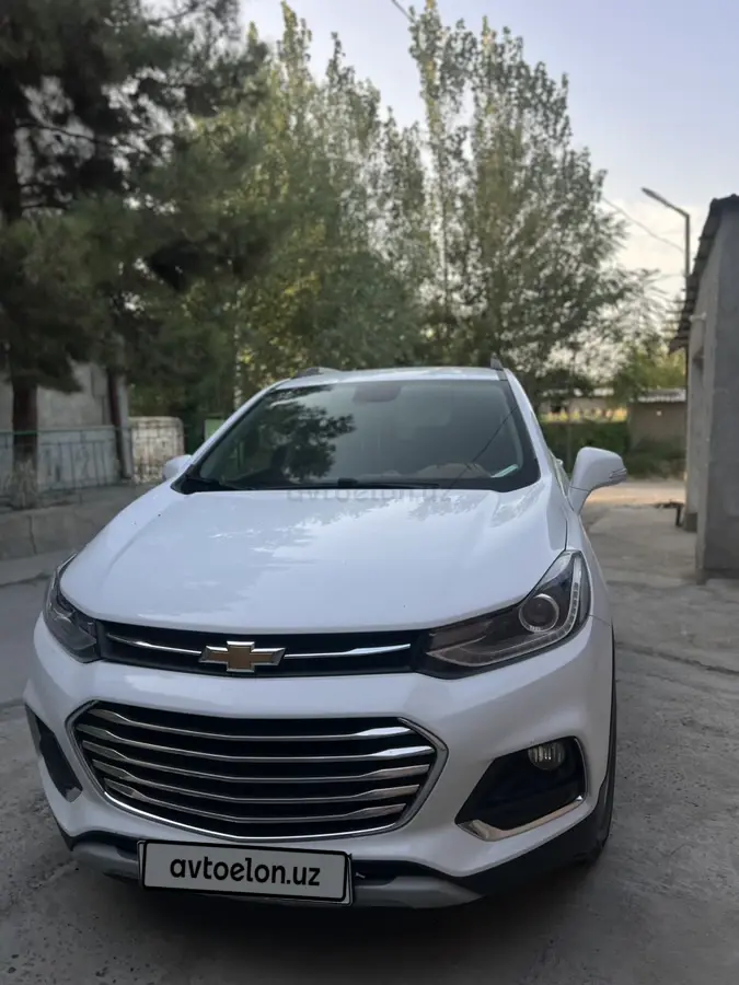 Chevrolet Tracker,  3 позиция
