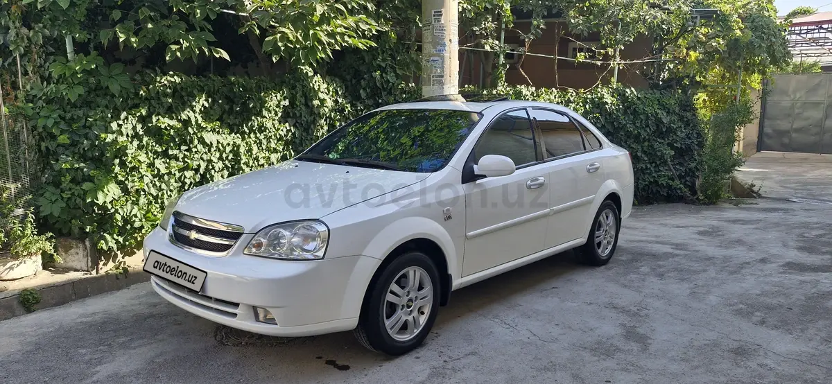 Chevrolet Lacetti,  3 позиция