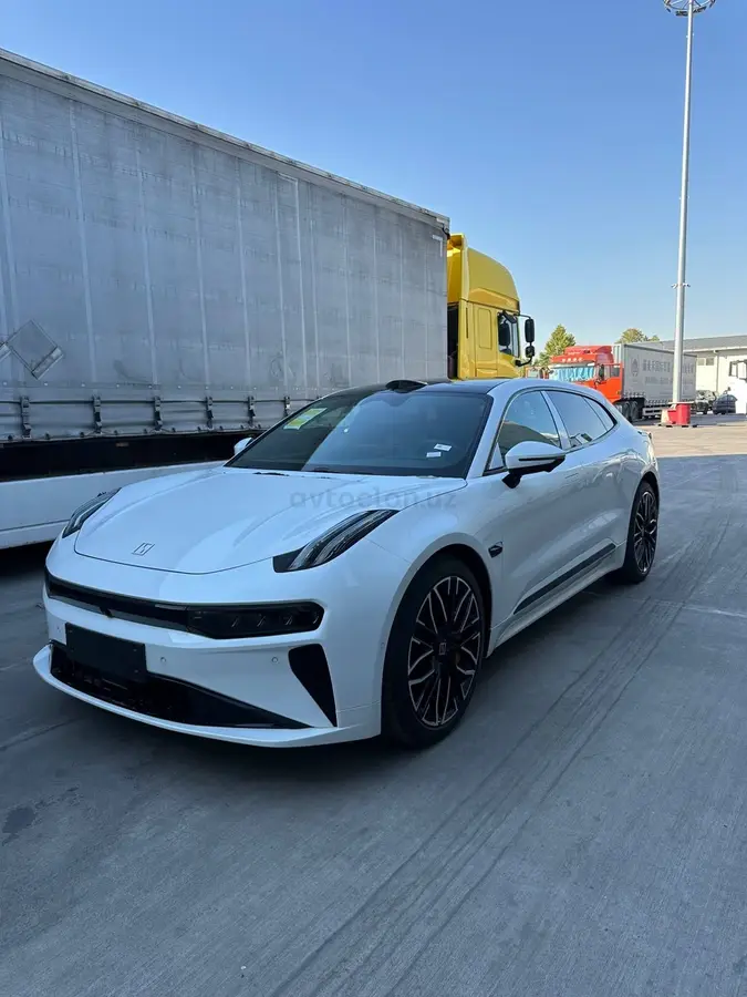 Zeekr 001